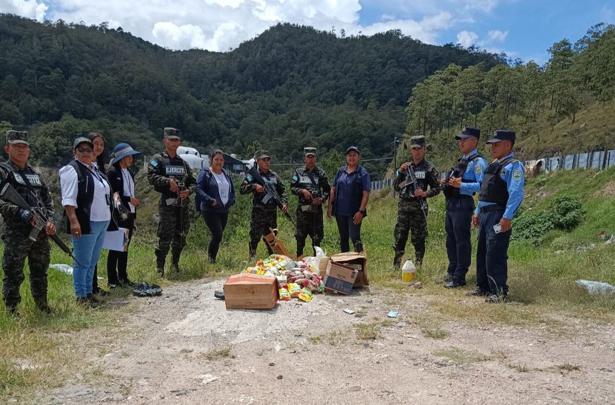 En operativos decomisan producto vencido en La Paz